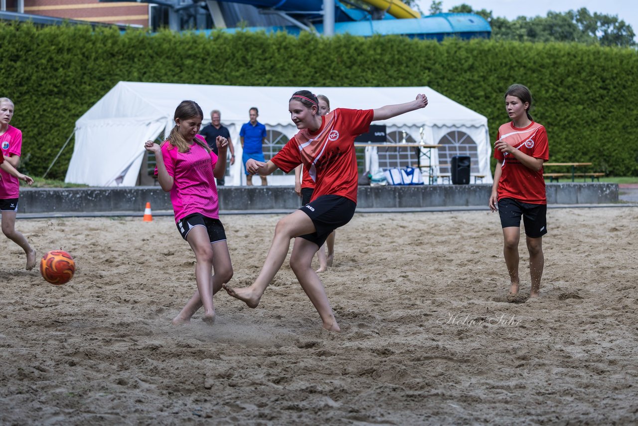 Bild 125 - wBJ/wCJ Beachsoccer Cup